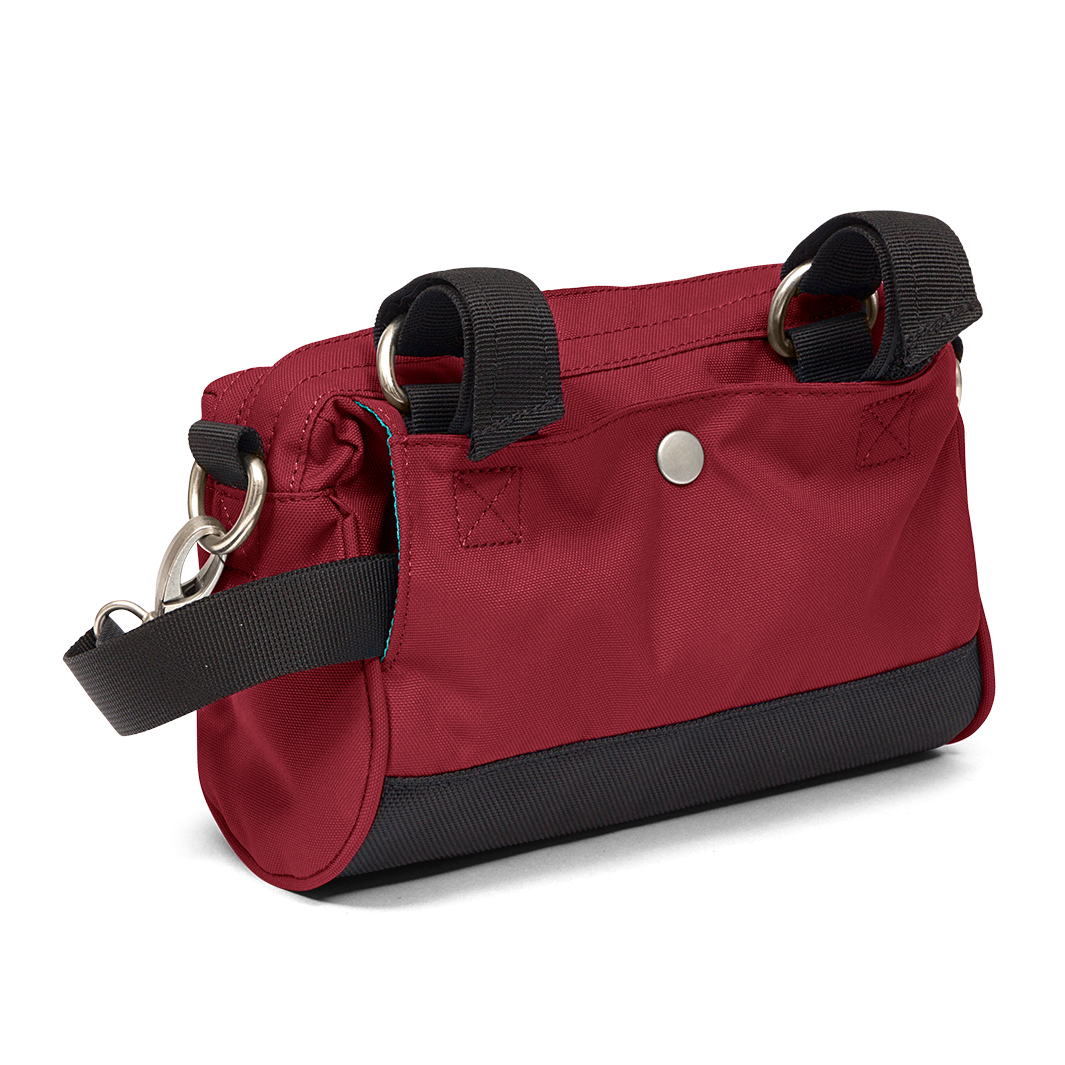 Kinga Handlebar Bag in Biking Red | Po Campo color:biking-red;